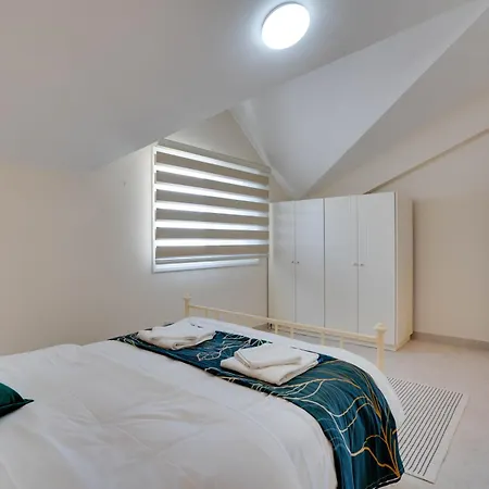 Apartament Charming 3-bed Duplex With Stunning Sea View Larnaca