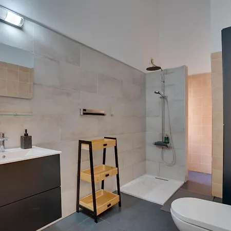 Charming 3-bed Duplex With Stunning Sea View 라르나카