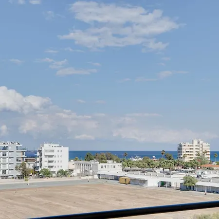 Appartement Charming 3-bed Duplex With Stunning Sea View Larnaca