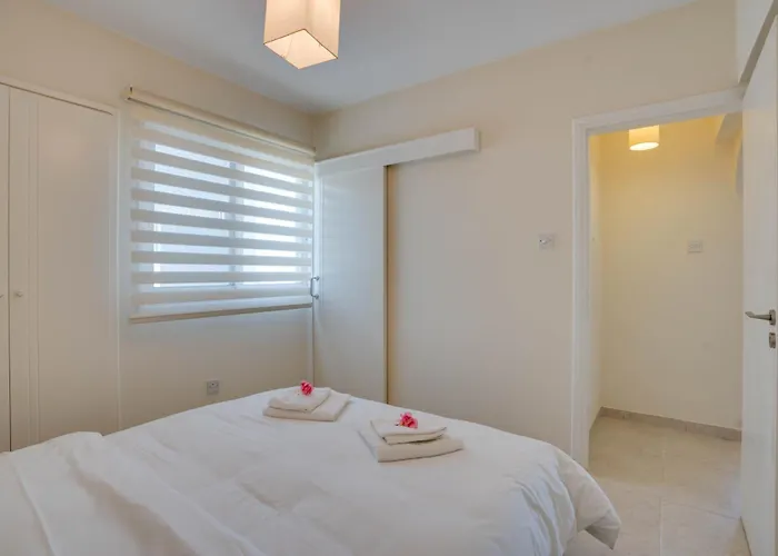 Appartement Charming 3-bed Duplex With Stunning Sea View