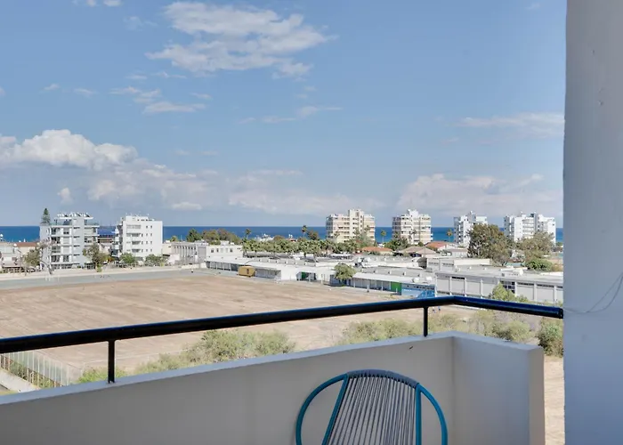 Charming 3-bed Duplex With Stunning Sea View * Larnaca
