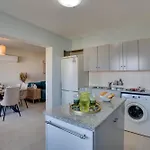 Charming 3-bed Duplex With Stunning Sea View *