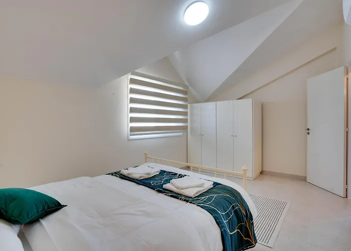 Apartament Charming 3-bed Duplex With Stunning Sea View Larnaca