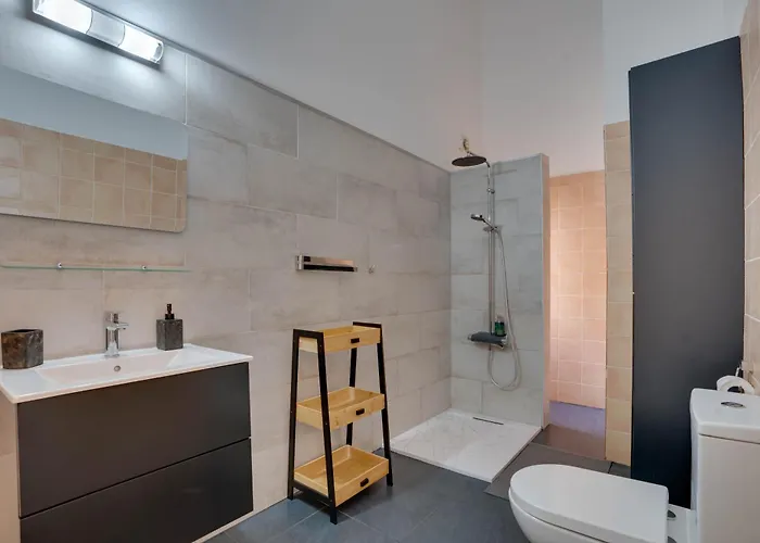 Charming 3-bed Duplex With Stunning Sea View Larnaca