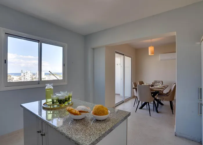 Apartament Charming 3-bed Duplex With Stunning Sea View